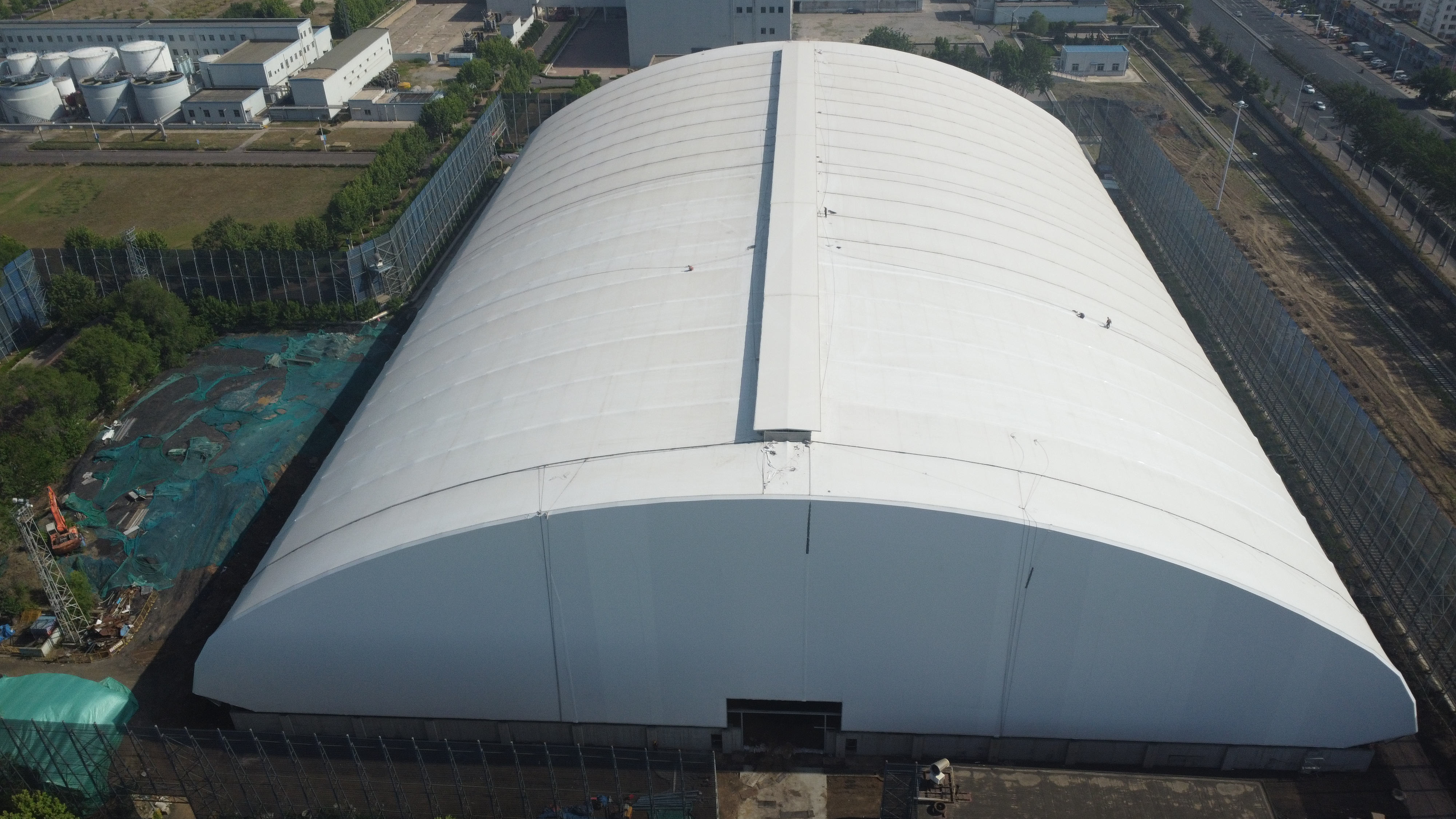 华能烟台膜结构网架项目